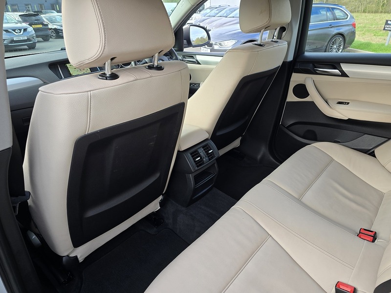 BMW X4 20d xLine - U91665