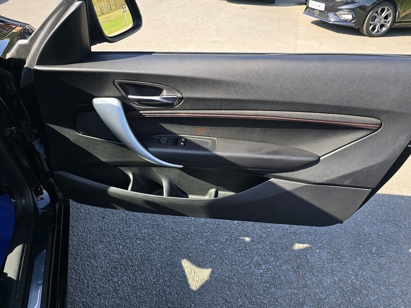 BMW 2 Series 220d Sport - U91669