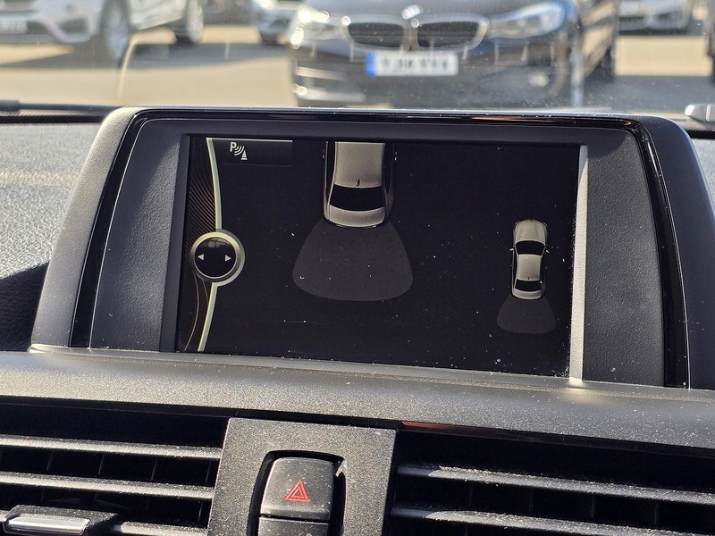 BMW 2 Series 220d Sport - U91669