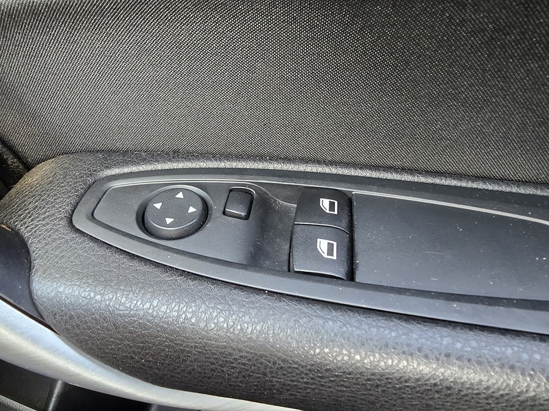 BMW 2 Series 220d Sport - U91669