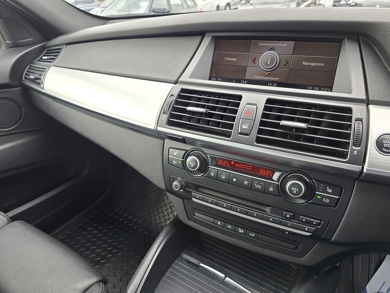 BMW X6 30d - U91672