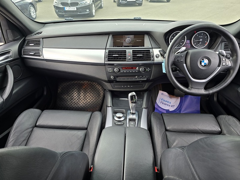 BMW X6 30d - U91672