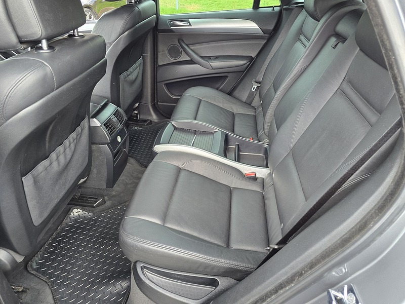 BMW X6 30d - U91672