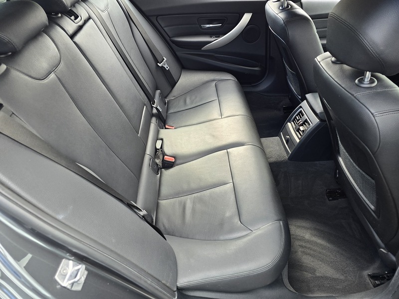 BMW 3 Series 320d SE - U91675