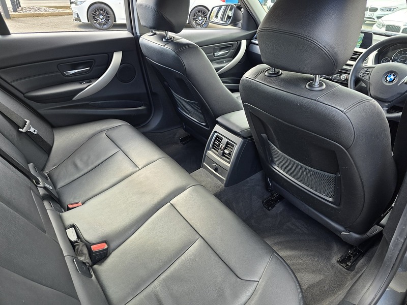 BMW 3 Series 320d SE - U91675