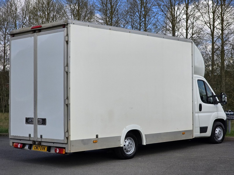 Peugeot Boxer BlueHDi 335 - U91676