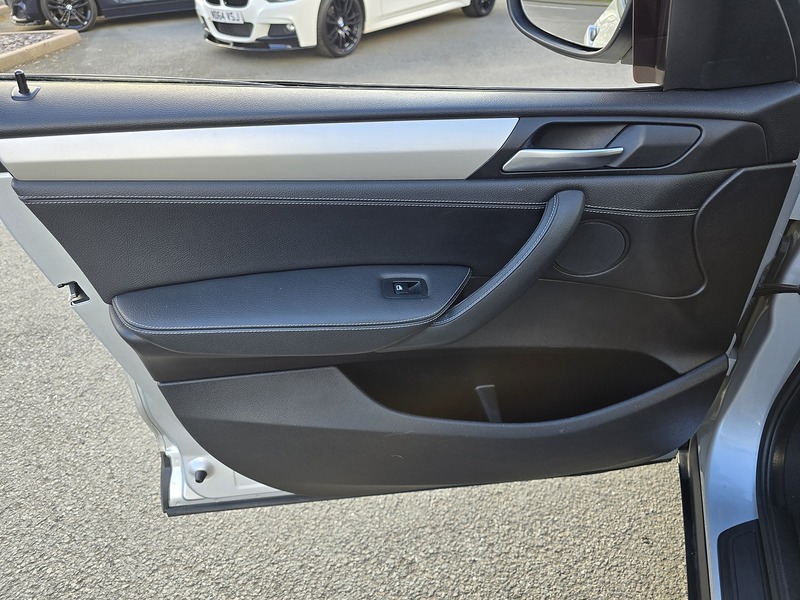 BMW X3 20d SE - U91677