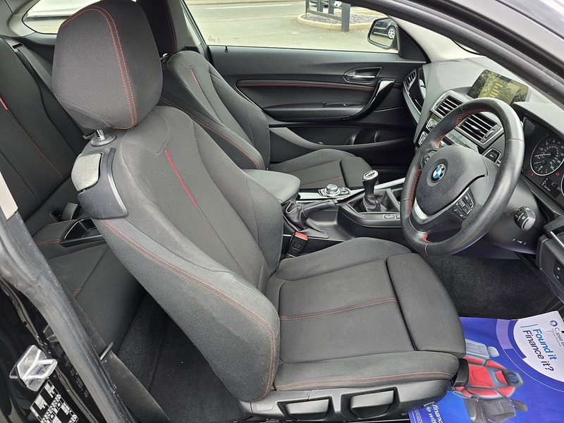BMW 2 Series 218i Sport - U91679