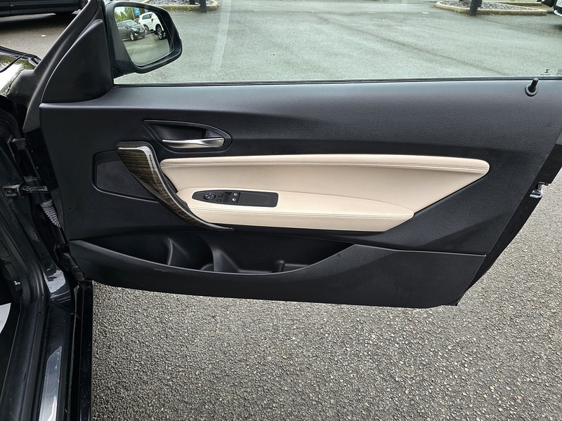 BMW 2 Series 220d Sport - U91694
