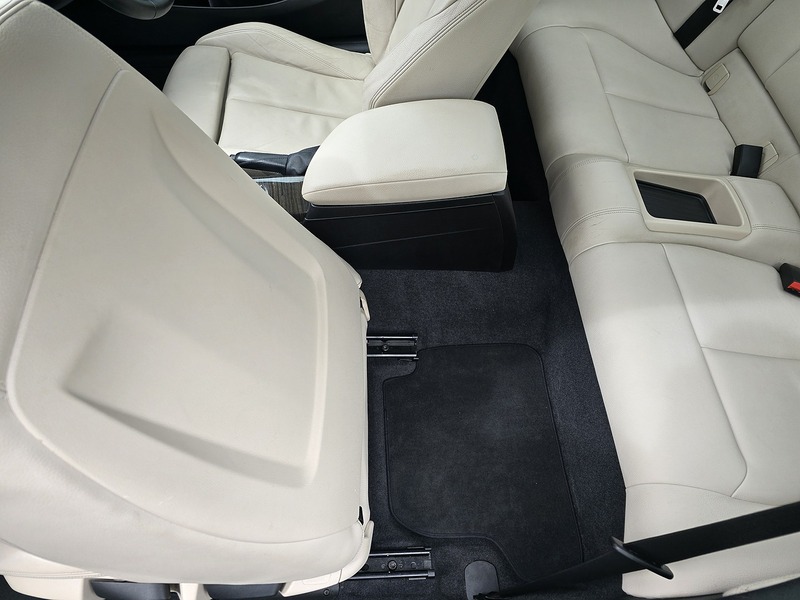 BMW 2 Series 220d Sport - U91694