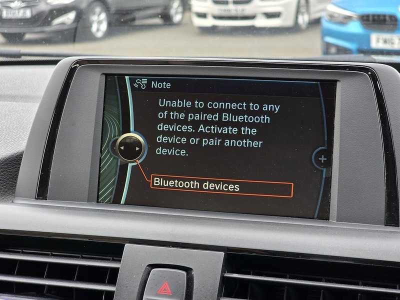 BMW 2 Series 220d Sport - U91694