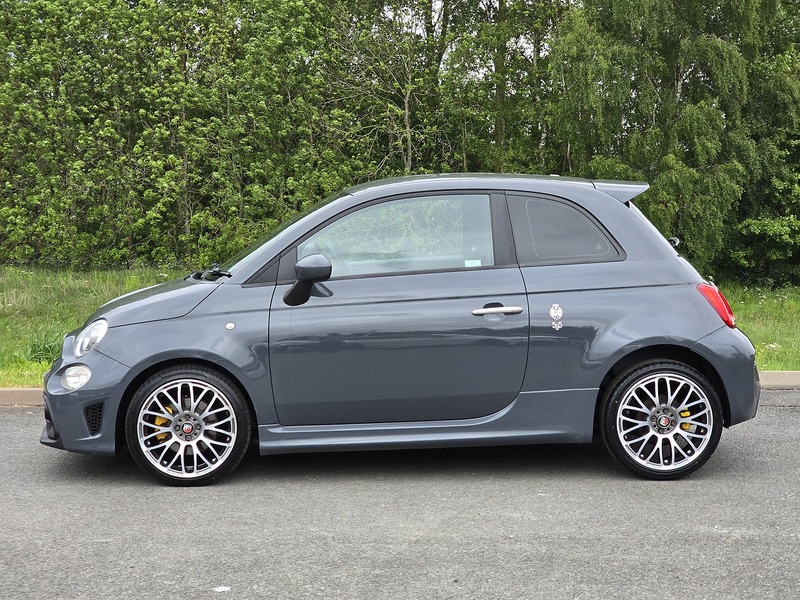Abarth 595 T-Jet 70th - U91695