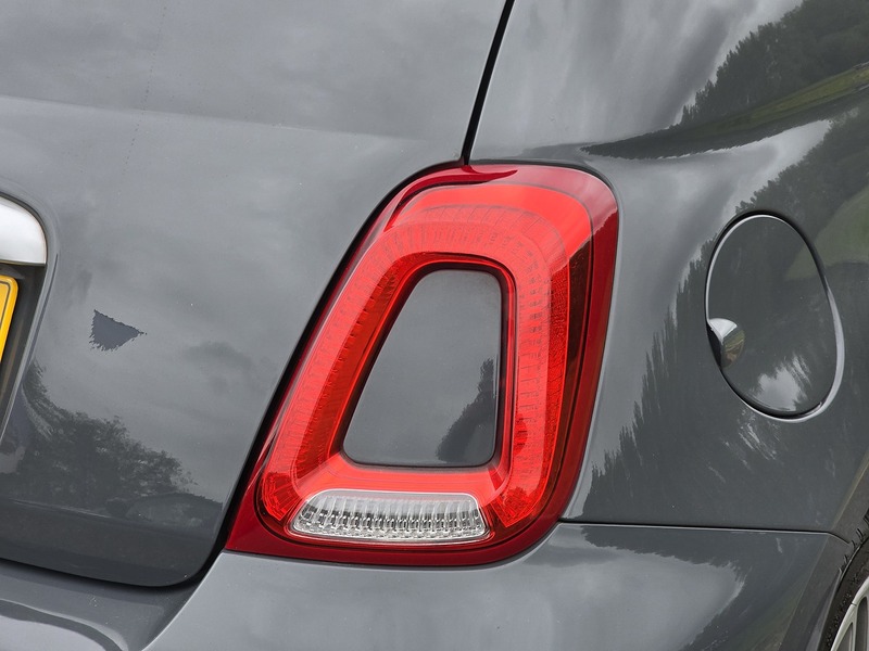 Abarth 595 T-Jet 70th - U91695