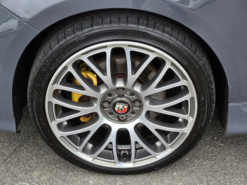 Abarth 595 T-Jet 70th - U91695