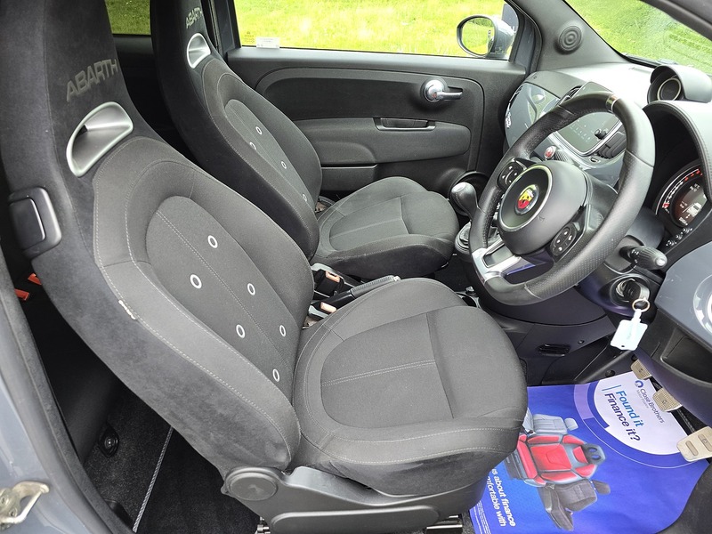 Abarth 595 T-Jet 70th - U91695