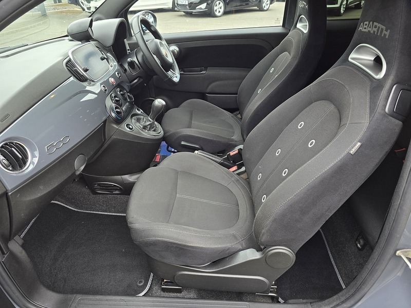 Abarth 595 T-Jet 70th - U91695