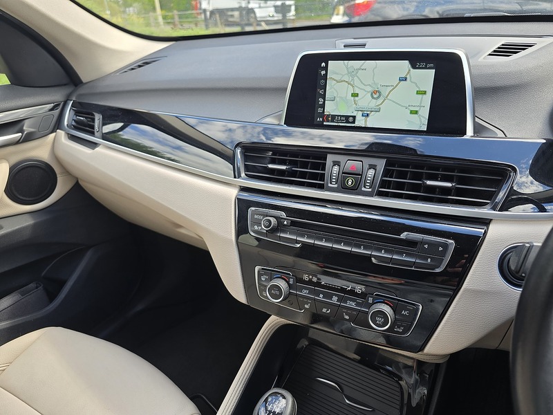 BMW X1 18i xLine - U91699