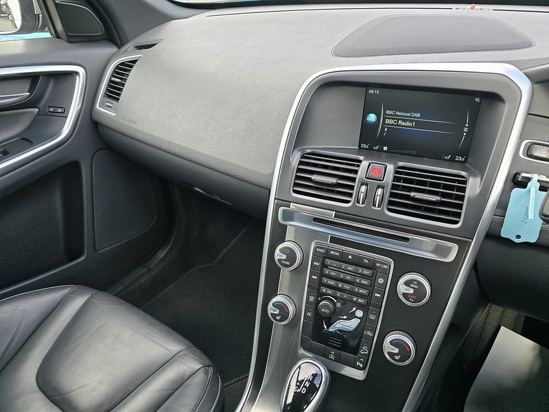 Volvo XC60 D5 R-Design Lux Nav - U91705