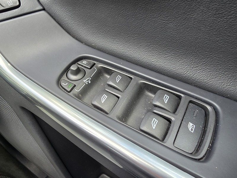 Volvo XC60 D5 R-Design Lux Nav - U91705