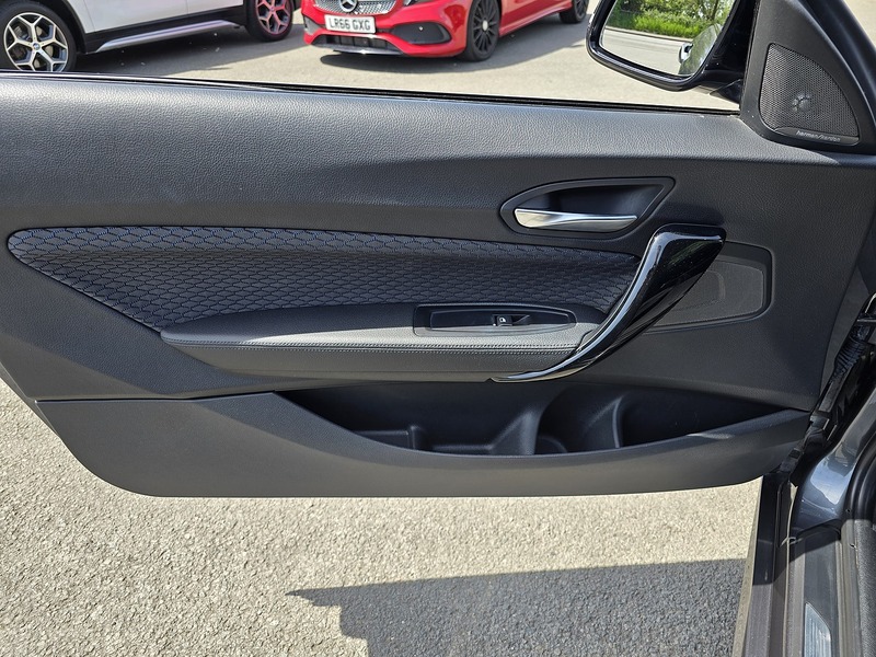 BMW 2 Series 218i M Sport - U91706