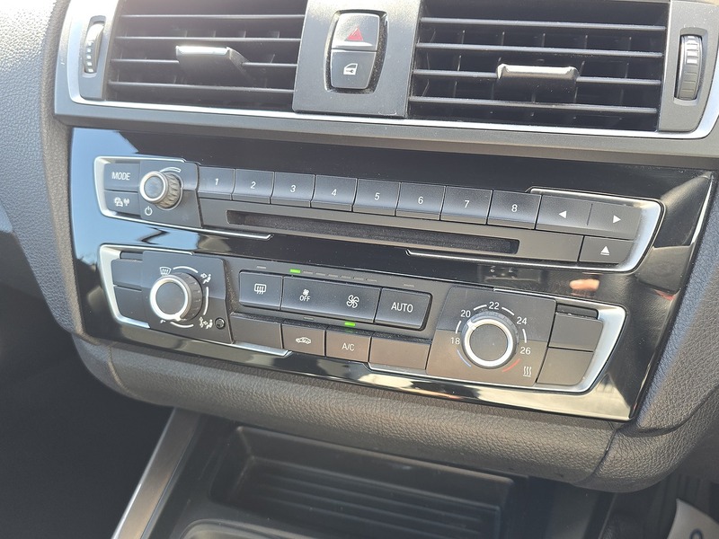 BMW 2 Series 218i Sport - U91707