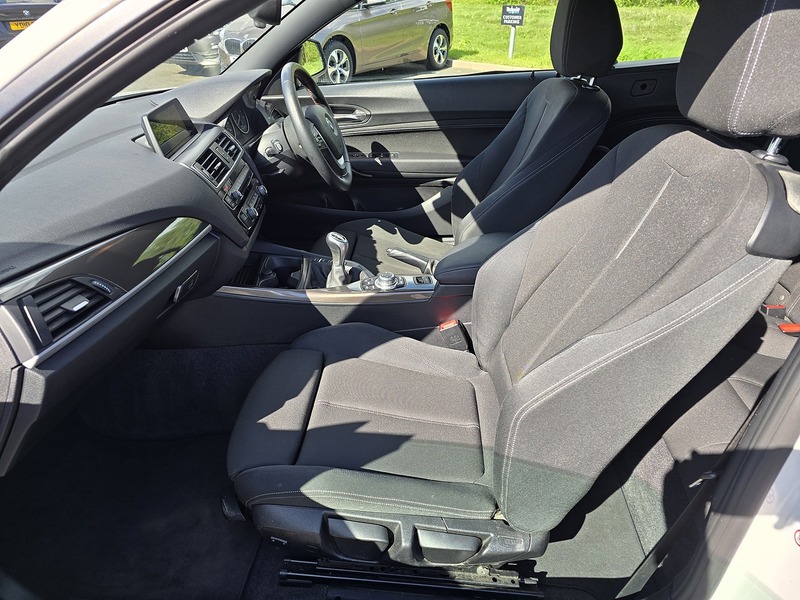 BMW 2 Series 218i Sport - U91707