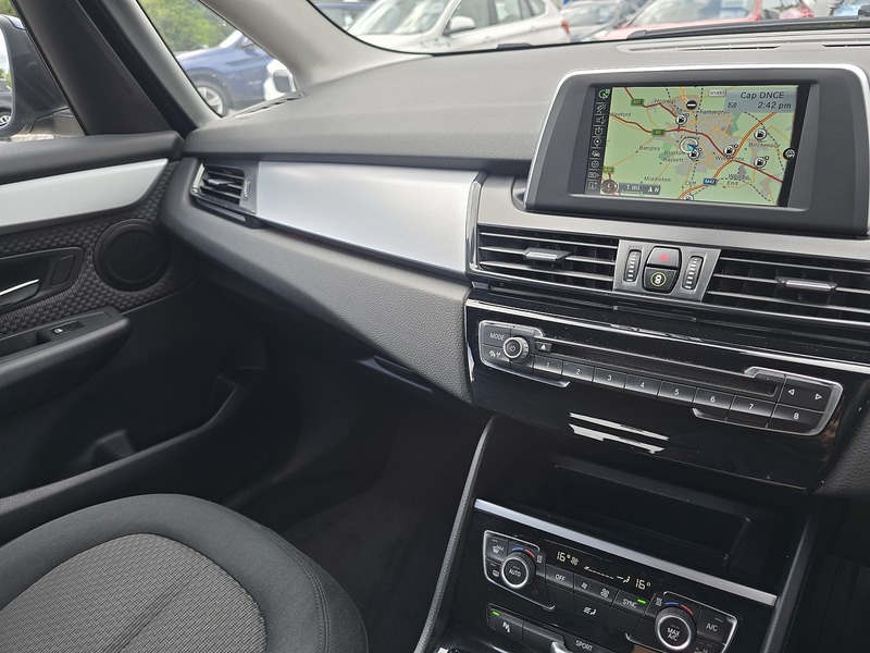 BMW 2 Series Active Tourer 218i SE - U91711