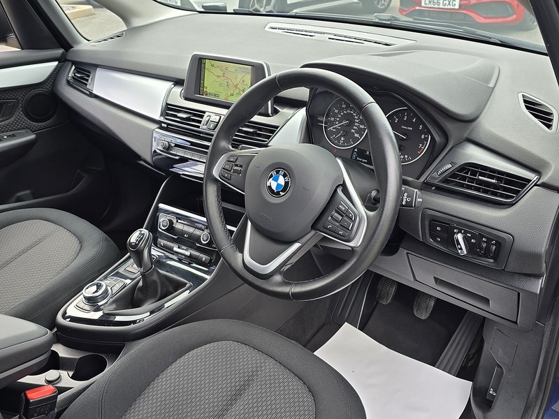 BMW 2 Series Active Tourer 218i SE - U91711
