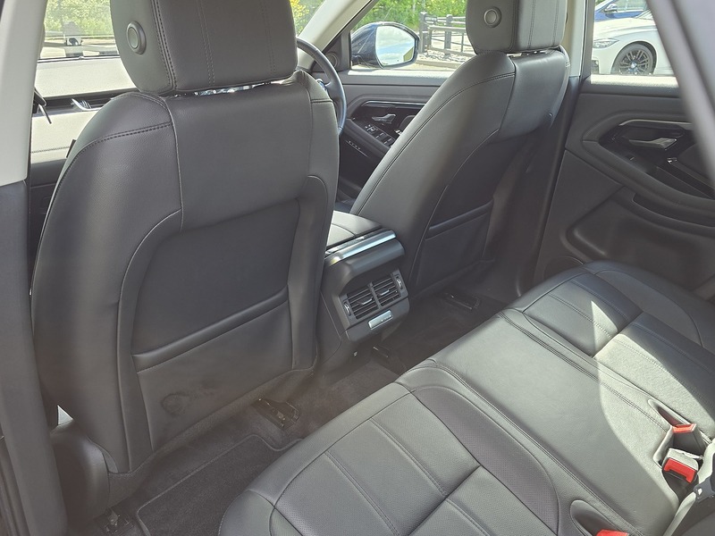 Land Rover Range Rover Evoque D180 SE - U91731
