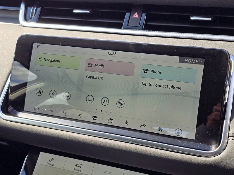 Land Rover Range Rover Evoque D180 SE - U91731