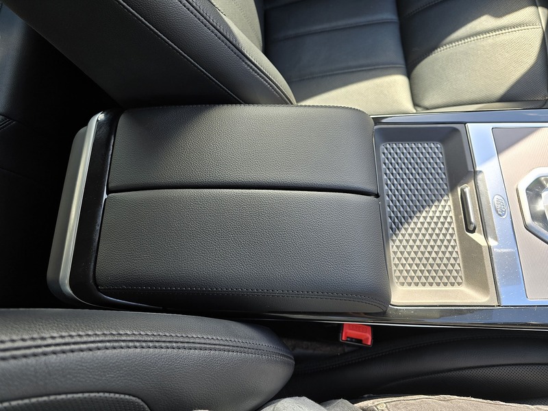 Land Rover Range Rover Evoque D180 SE - U91731