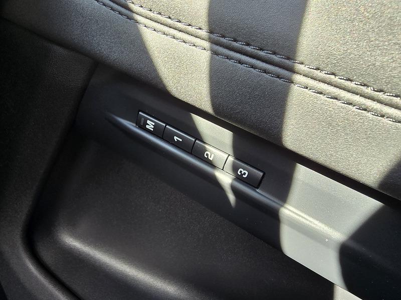 Land Rover Range Rover Evoque D180 SE - U91731