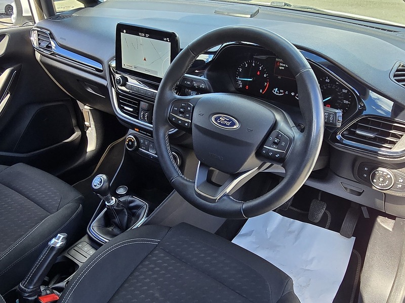Ford Fiesta T EcoBoost Titanium - U91732