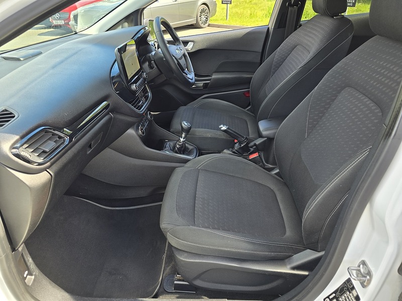 Ford Fiesta T EcoBoost Titanium - U91732