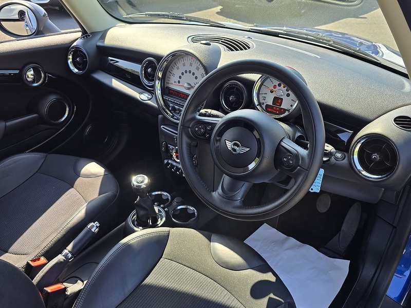 MINI Hatch Cooper - U91734