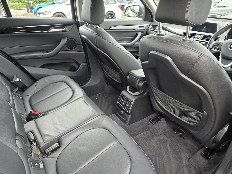 BMW X1 18i xLine - U91738