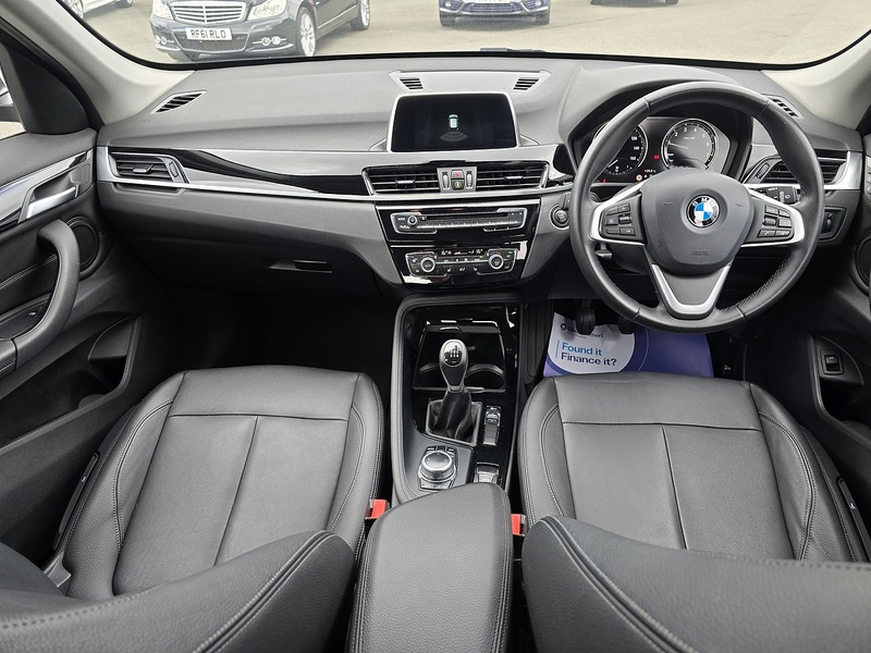 BMW X1 18i xLine - U91738