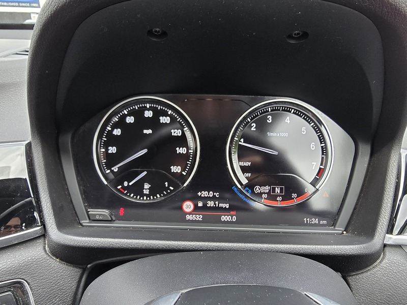 BMW X1 18i xLine - U91738