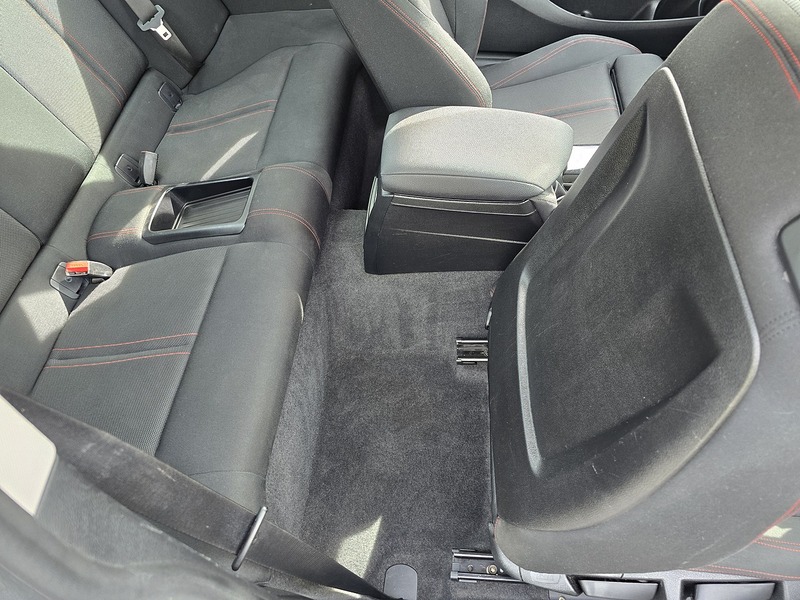 BMW 2 Series 218d Sport - U91750