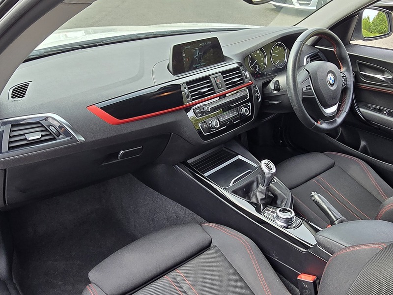 BMW 2 Series 218d Sport - U91750