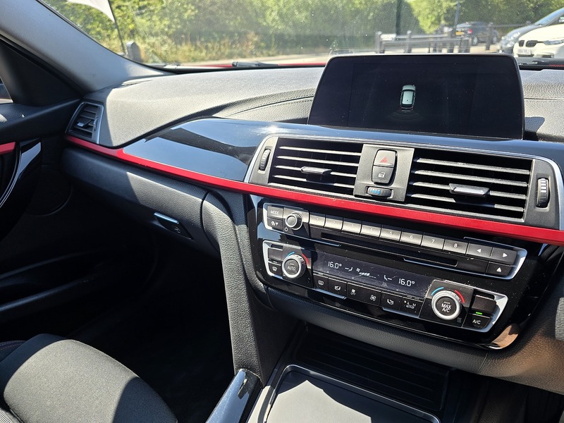 BMW 3 Series 318i Sport - U91753
