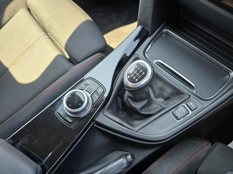 BMW 3 Series 318i Sport - U91753