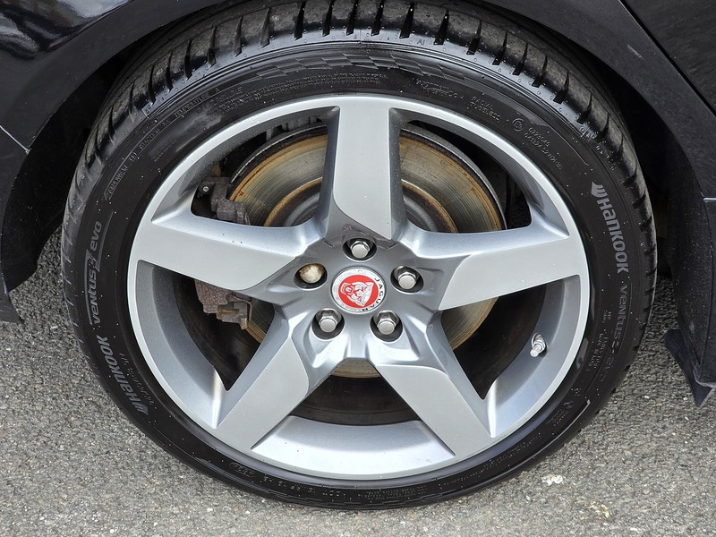 Jaguar XE d R-Sport - U91756