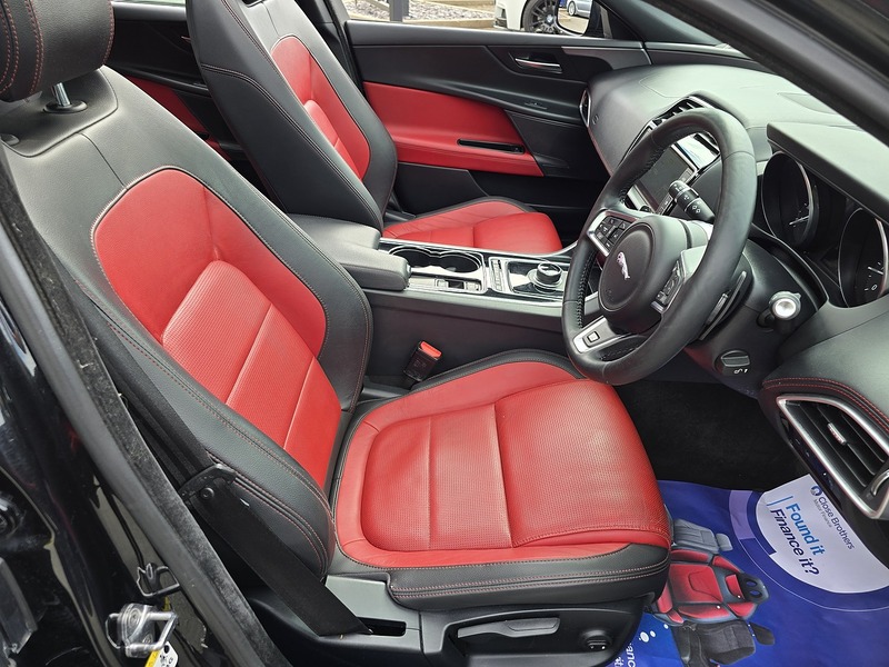 Jaguar XE d R-Sport - U91756