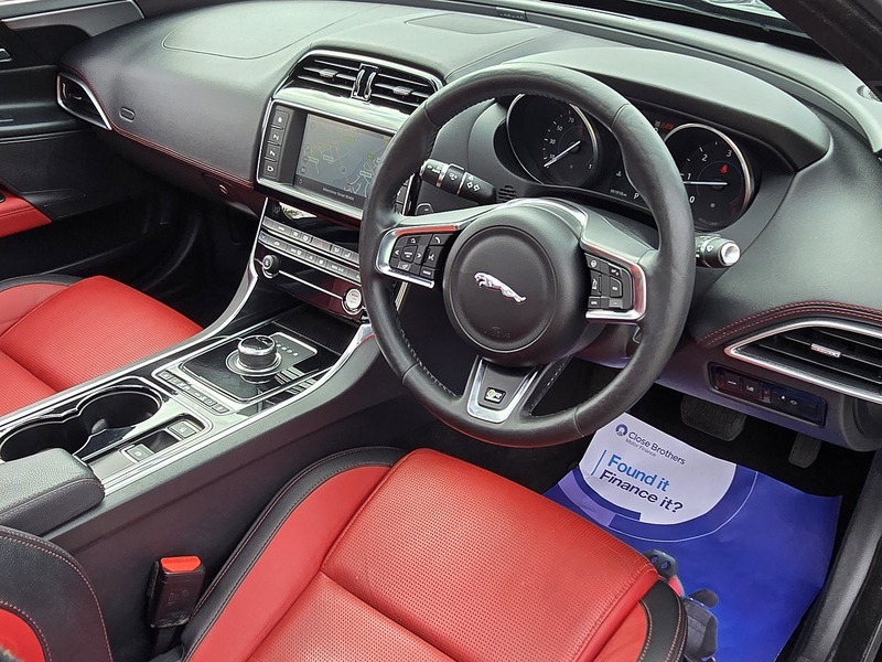 Jaguar XE d R-Sport - U91756