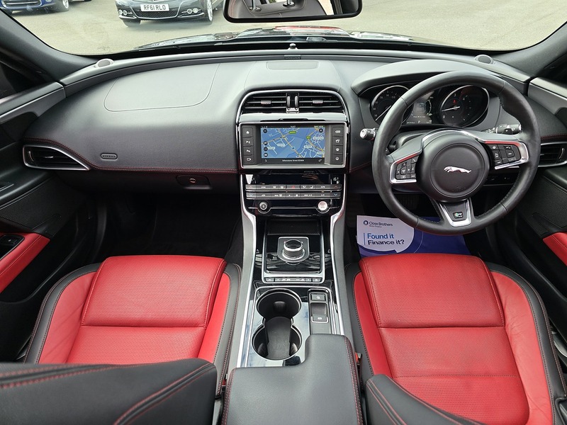 Jaguar XE d R-Sport - U91756