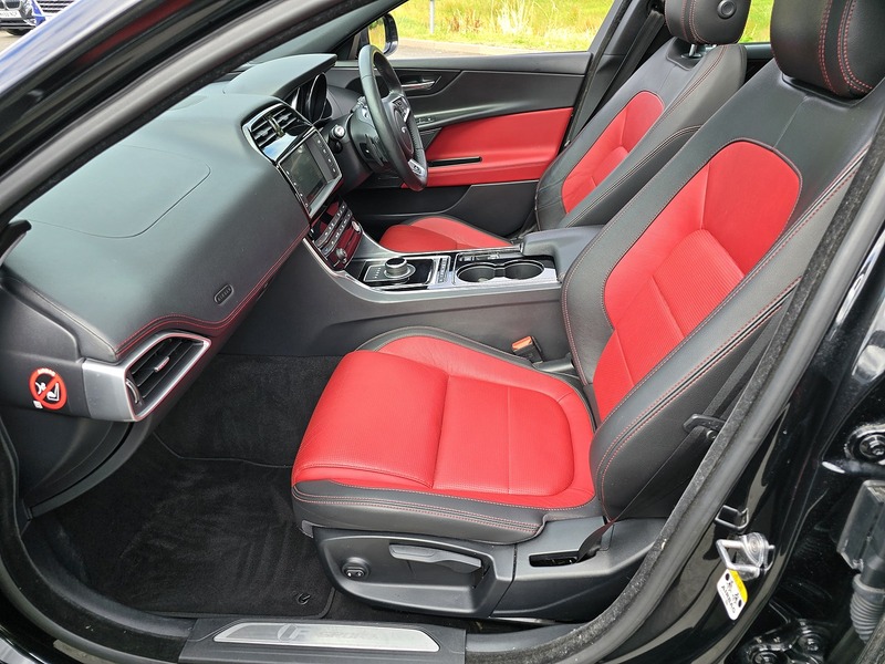 Jaguar XE d R-Sport - U91756