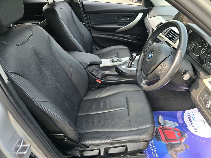 BMW 3 Series 320d SE - U91763