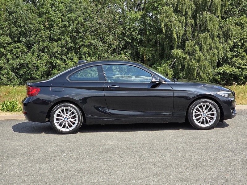 BMW 2 Series 218i SE - U91765