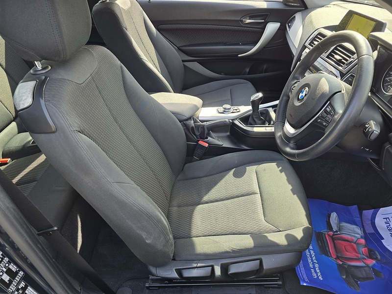 BMW 2 Series 218d SE - U91778